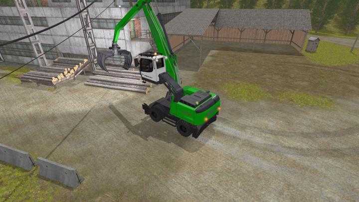 FS17 – Sennebogen 830E V1