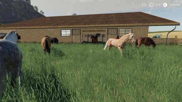 FS19 – Horse Stable With Boxes V1