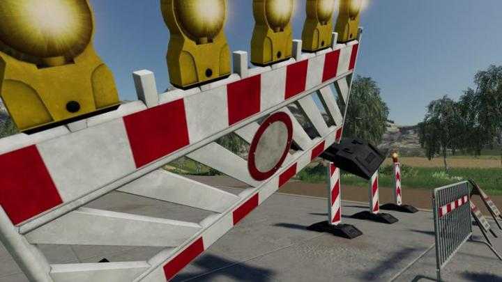 FS19 – Placeable Barrier Pack V4