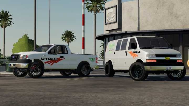 2005 Chevy Express Van Uhaul Custom V1.1 FS19