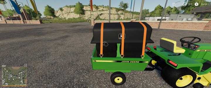 FS19 – John Deere 332 Lawn Tractor With Lawn Mower And Garden V2