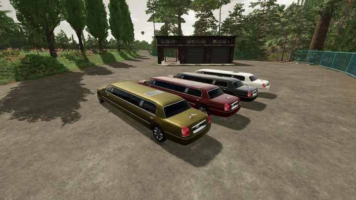 Lincoln Town Car Limousine V1.0 FS22