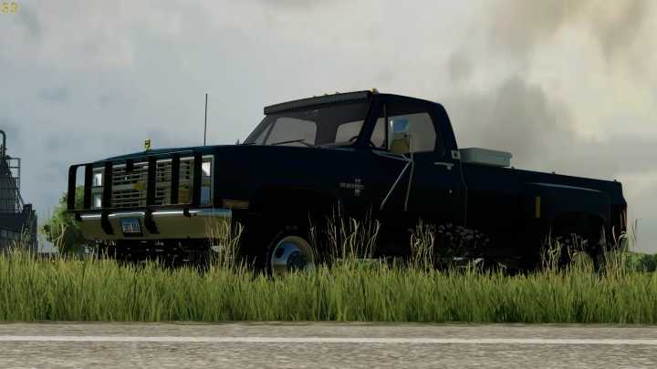 83 Chevrolet K30 V1.0 FS22